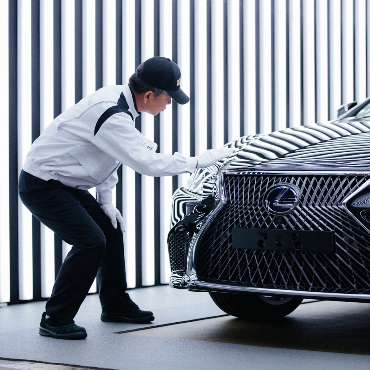 10 image Takumi Lexus_preview-2